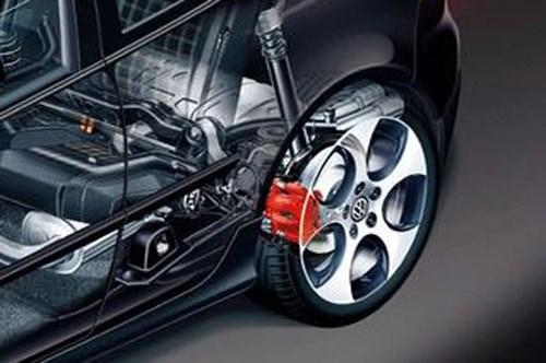 耐190℃高溫:巴斯夫?yàn)槠噭?dòng)力系統(tǒng)研發(fā)玻纖增強(qiáng)型塑料