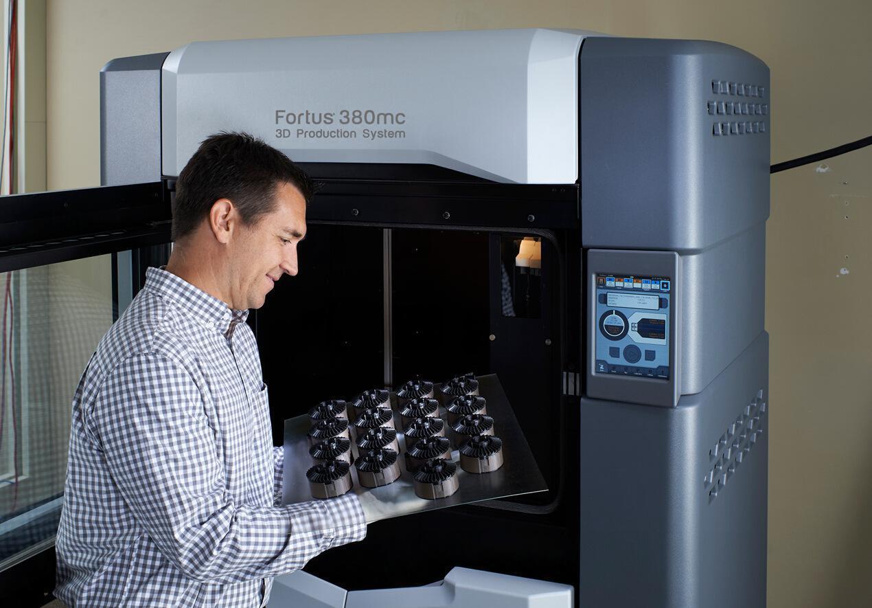 有關(guān)透明塑料對(duì)設(shè)備和模具以及注塑工藝方面等要求